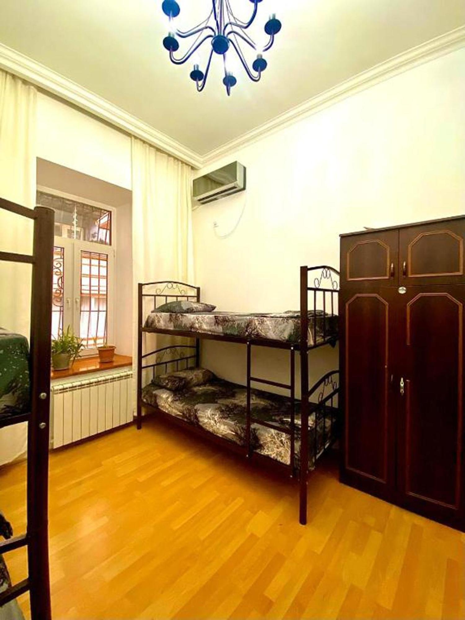 S T Hostel Formerly Sth Hostel Bakoe Buitenkant foto